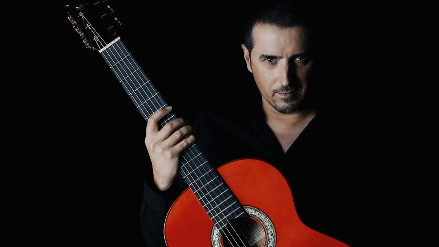 Raúl Olivar