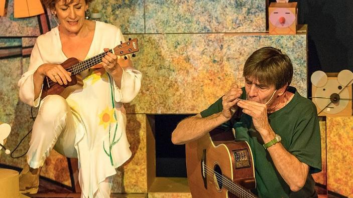 Teloncillo teatro en el teatro calderón