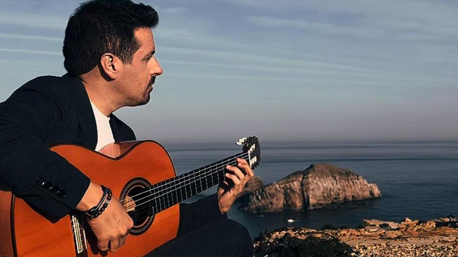 raul olivar mares y lunas