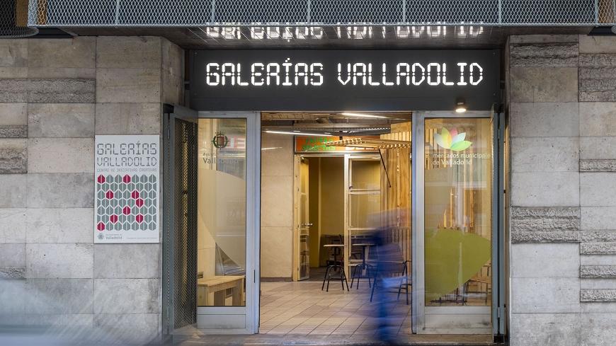 Fachada Galerías Va