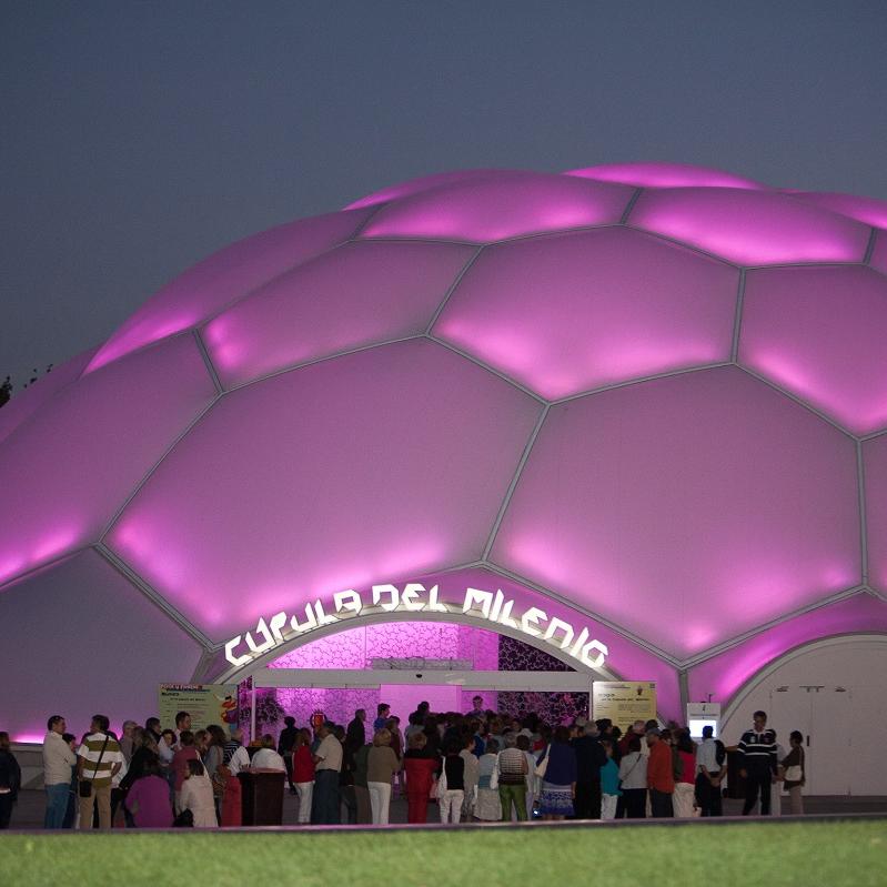 Exterior de la Cúpula del Milenio