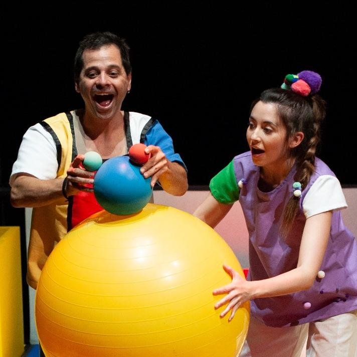 Bola teatro familiar calderón