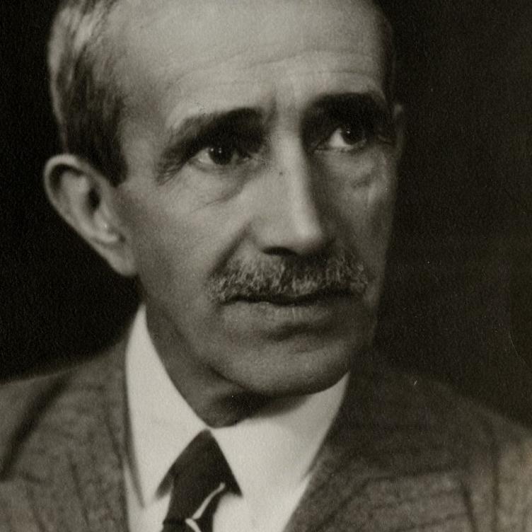 Retratro Narciso Alonso Cortés