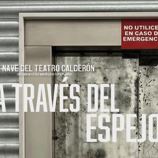 A través del espejo