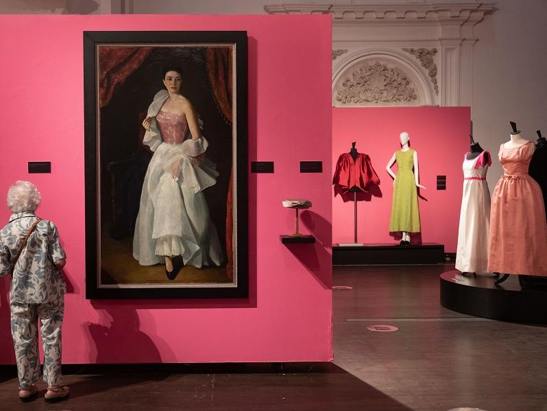 Exposición Balenciaga