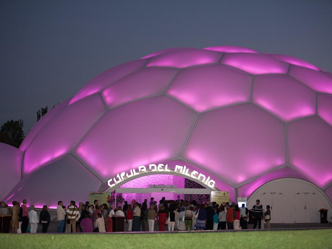 Exterior de la Cúpula del Milenio