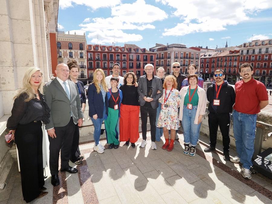 homenaje visitants