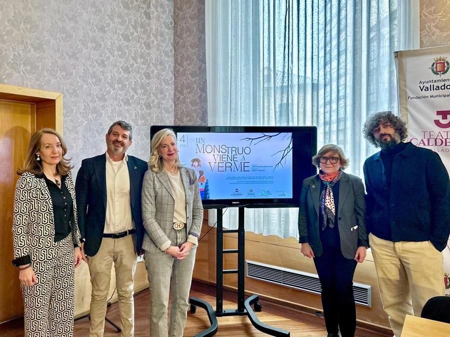 Presentación un monstruo viene a verme